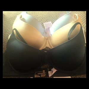 Rihanna FentyXSavage bras
